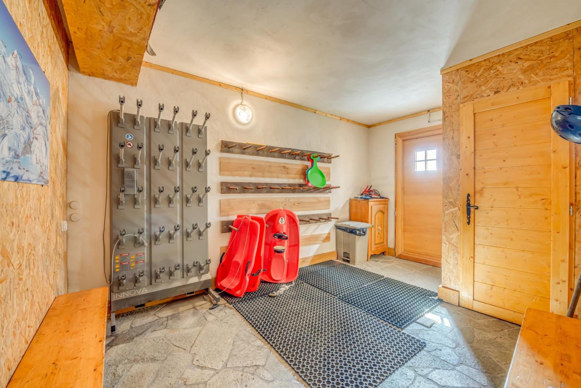 Chalet Monte Bianco Тин Екстериор снимка