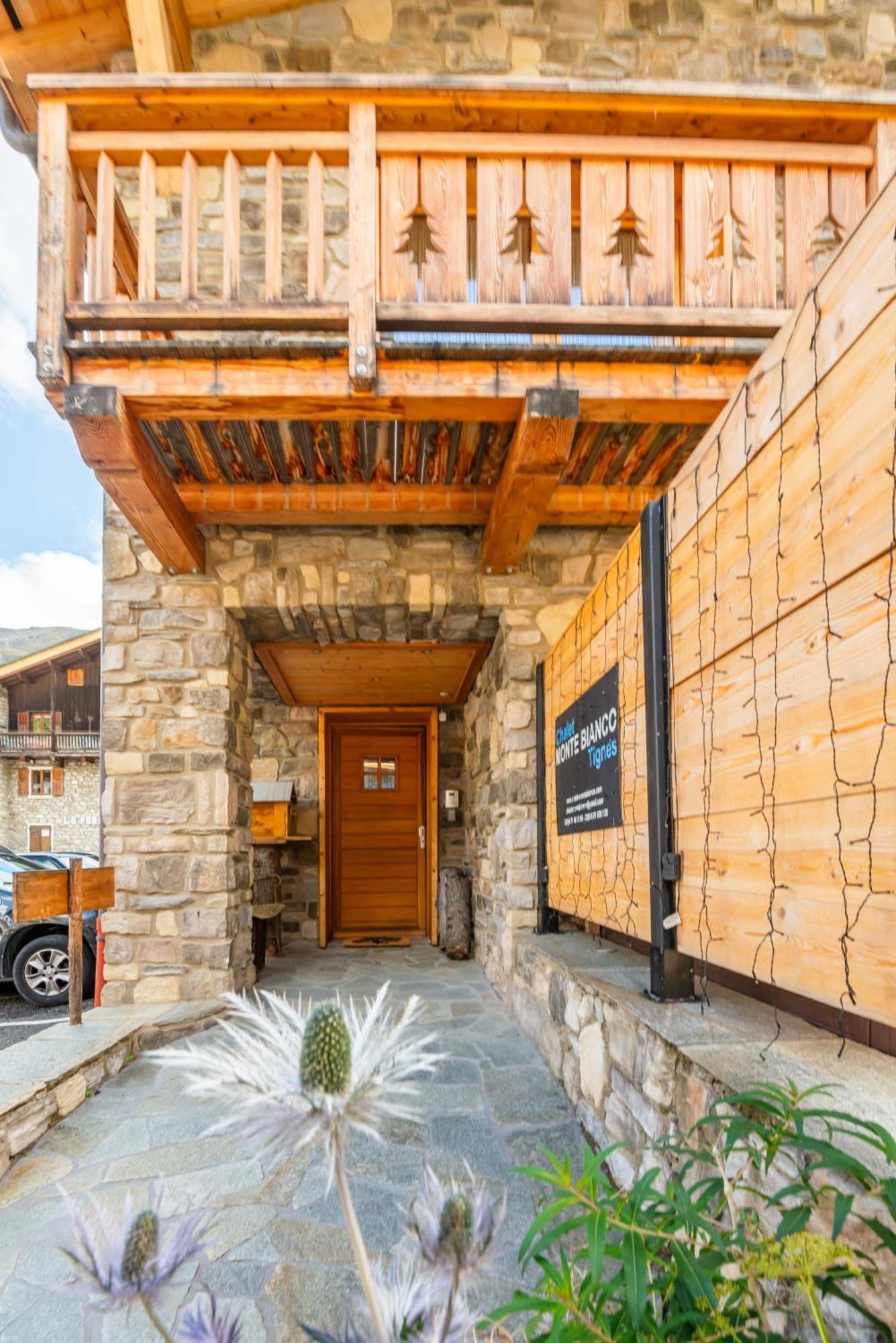 Chalet Monte Bianco Тин Екстериор снимка